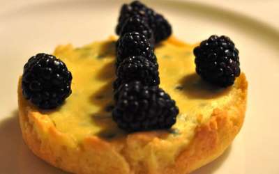 Crostata con crema di ricotta alla maracuja o passion fruit