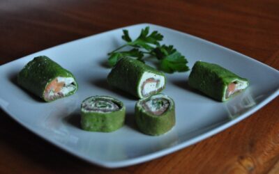 Tronchetti di crespelle verdi al salmone