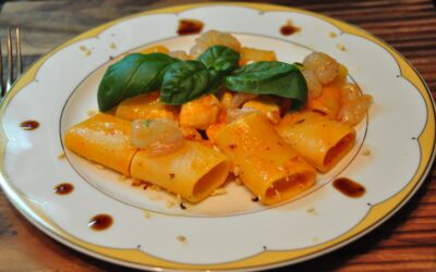 Paccheri Rummo con Peperoni Peperlizia e bocconcini di rombolino