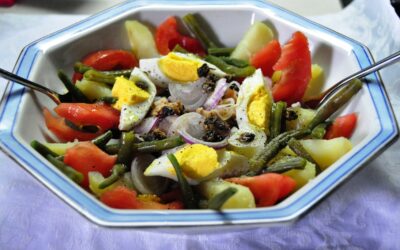 Insalata nizzarda (Salade niçoise)